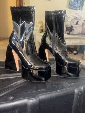 Black Patent Platform Ankle Boots for Women